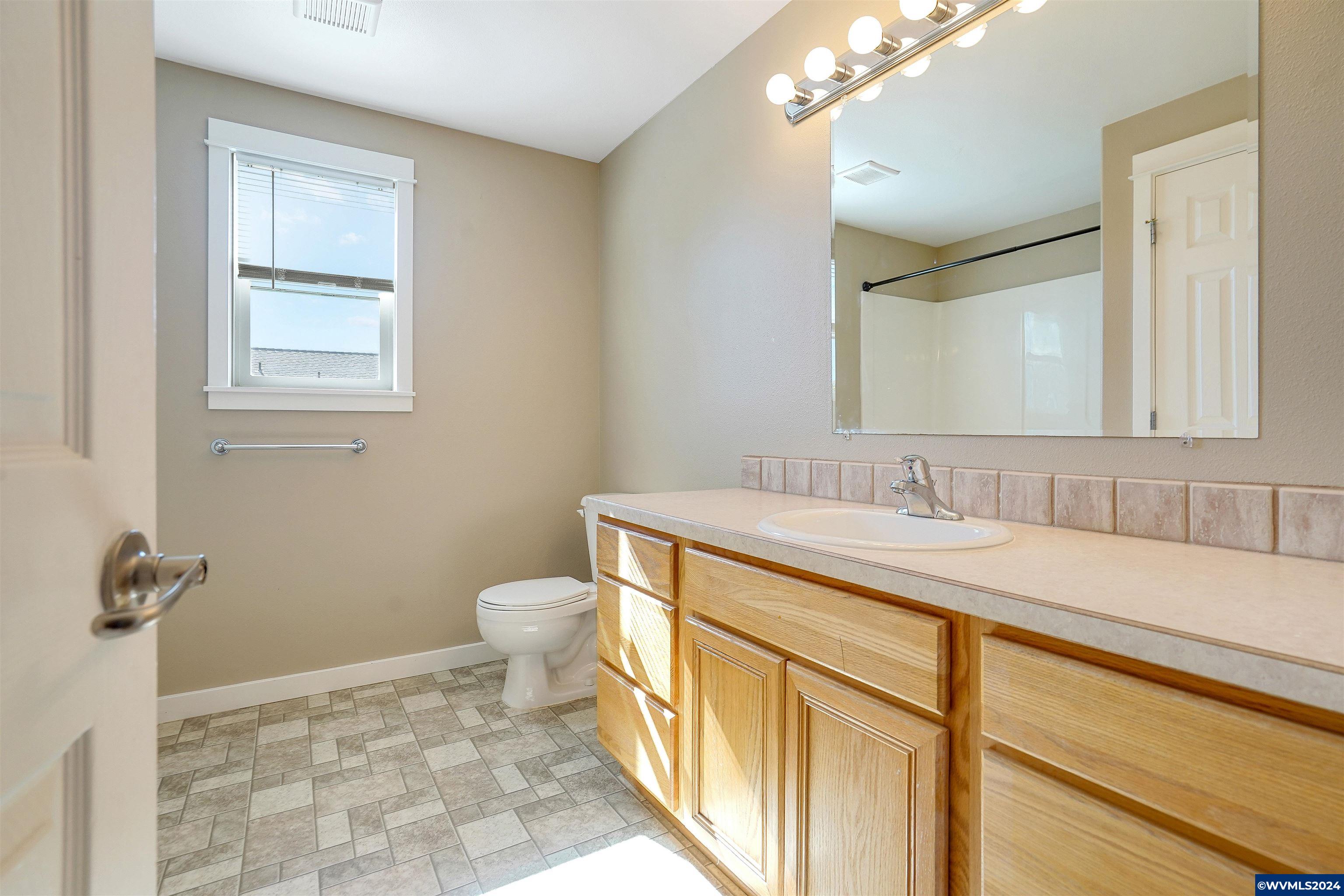 4096 Spring Avenue Northeast Albany, OR 97322 - Photo 28 of 39