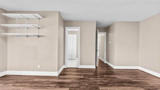 $2,500 | 1017 Howard Lane, Bellaire, TX 77401