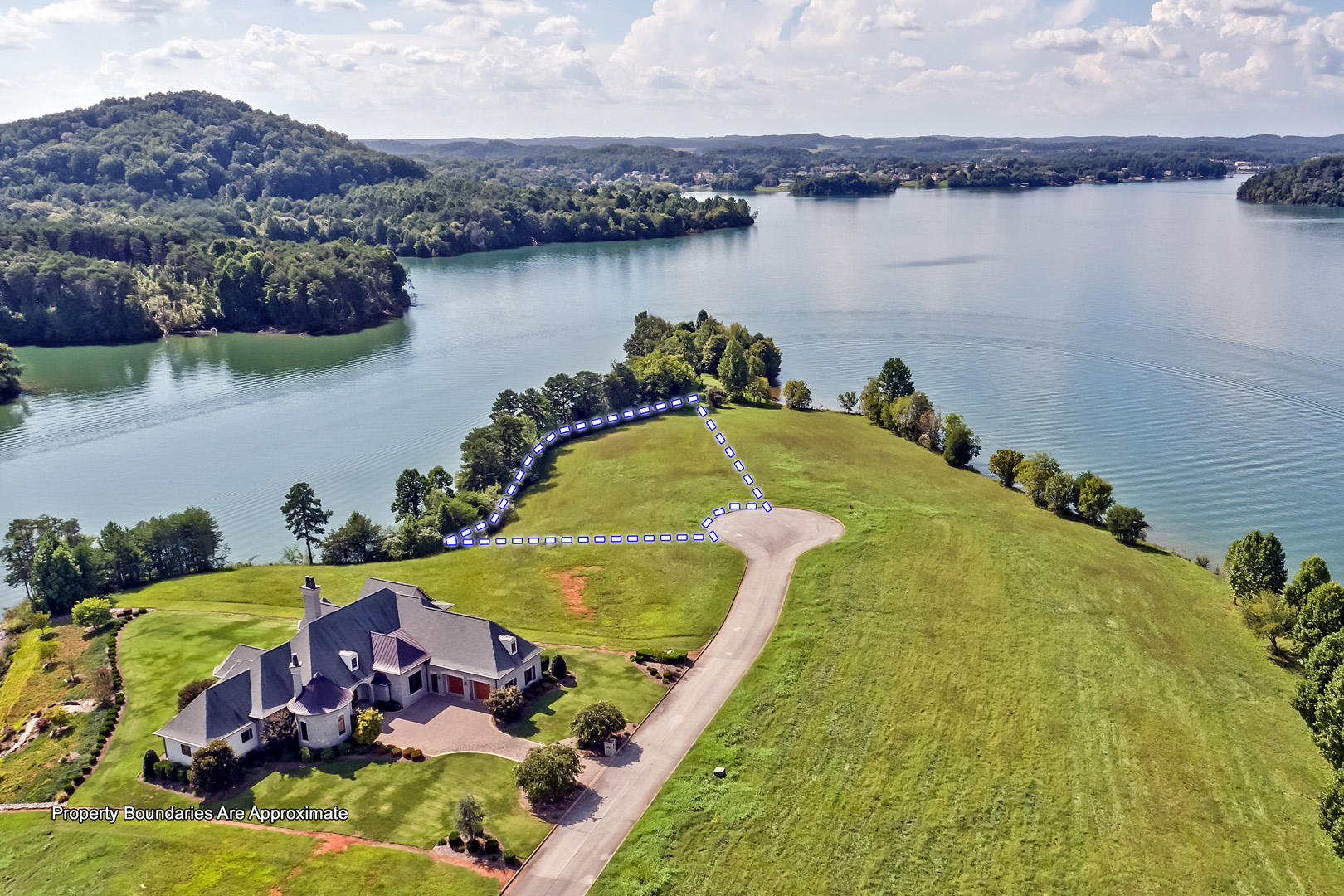 275 Bay Pointe Road Vonore, TN 37885 - Photo 1 of 14 07_BayPointeDrive_889R_Birdseye_W