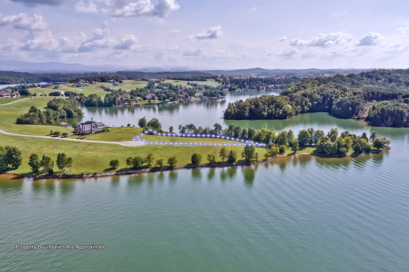 275 Bay Pointe Road Vonore, TN 37885 - Photo 6 of 14 05_BayPointeDrive_889R_Birdseye_S