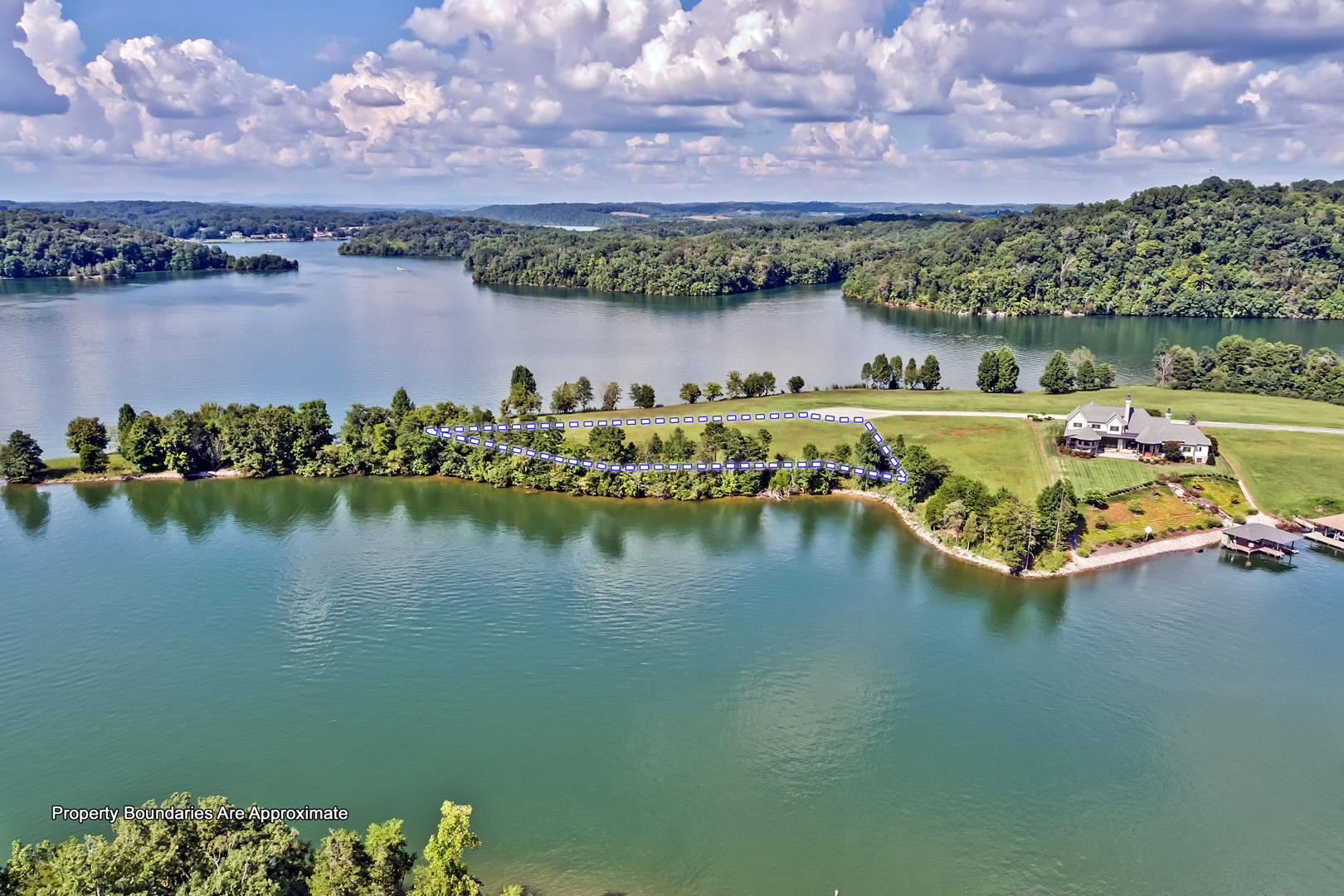 275 Bay Pointe Road Vonore, TN 37885 - Photo 9 of 14 09_BayPointeDrive_889R_Birdseye_N
