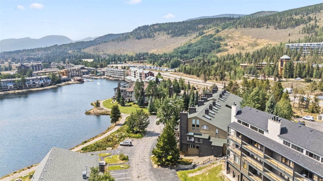 22300 Highway 6, Unit 1745 Keystone, CO 80435 - Photo 35 of 43 a view of city and mountain