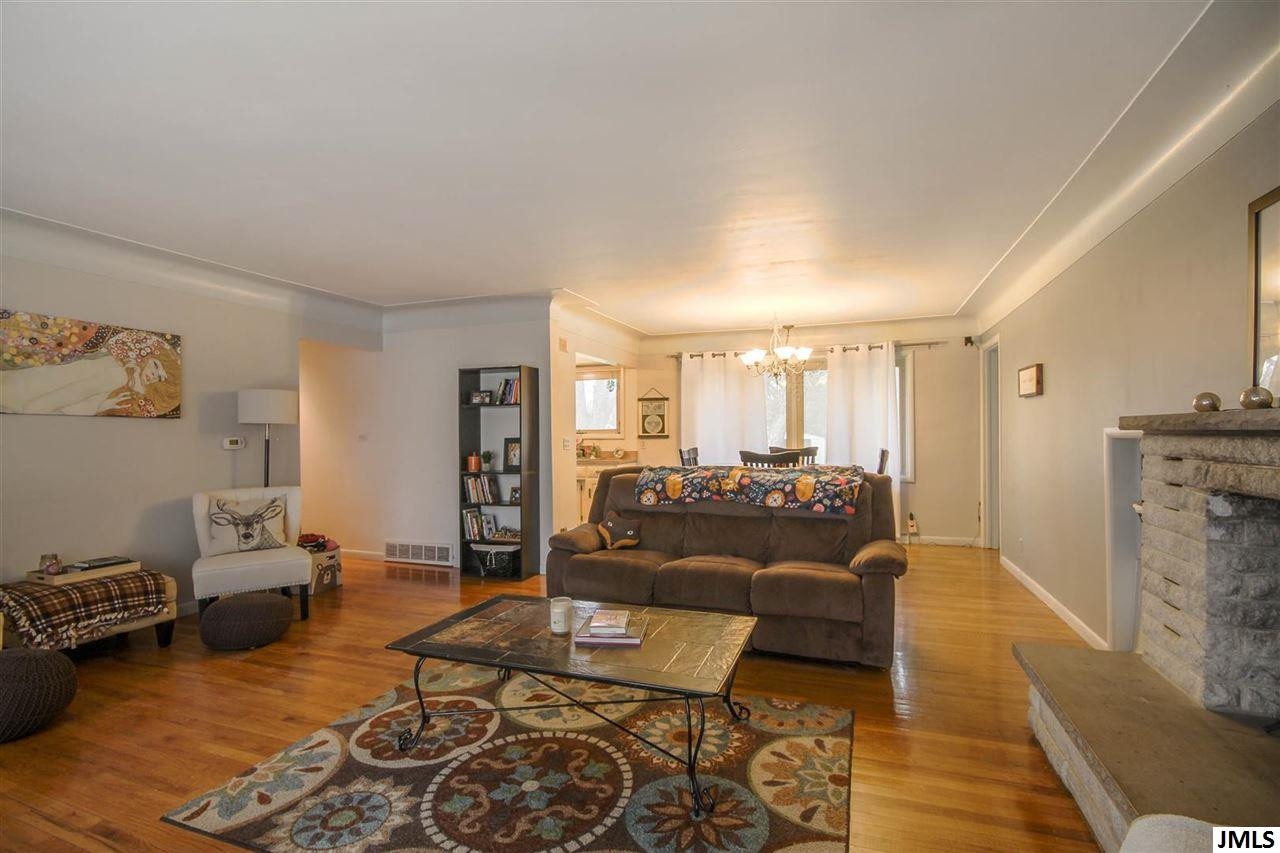 6119 Crest Road Jackson, MI 49203 - Photo 6 of 24 Photo 6