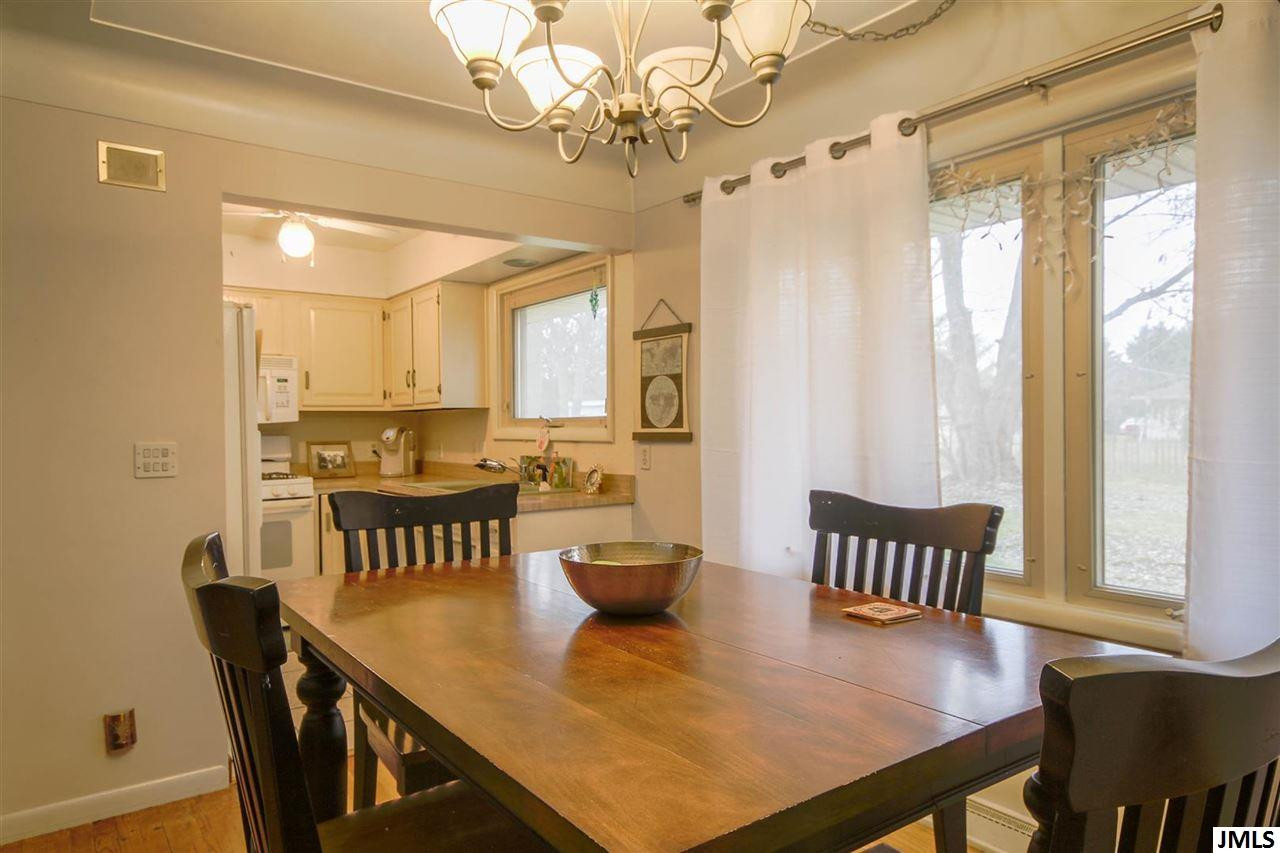 6119 Crest Road Jackson, MI 49203 - Photo 7 of 24 Photo 7