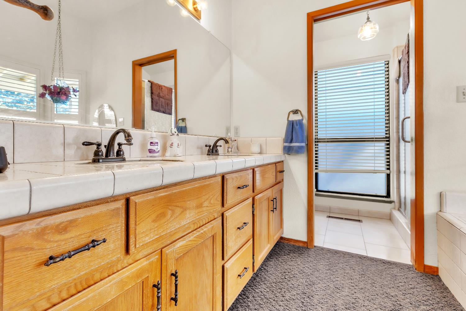 2504 Bridle Path Lane Modesto, CA 95356 - Photo 14 of 37