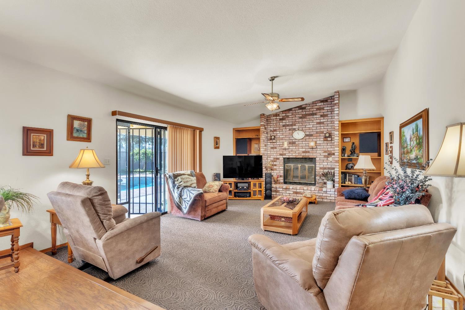 2504 Bridle Path Lane Modesto, CA 95356 - Photo 25 of 37