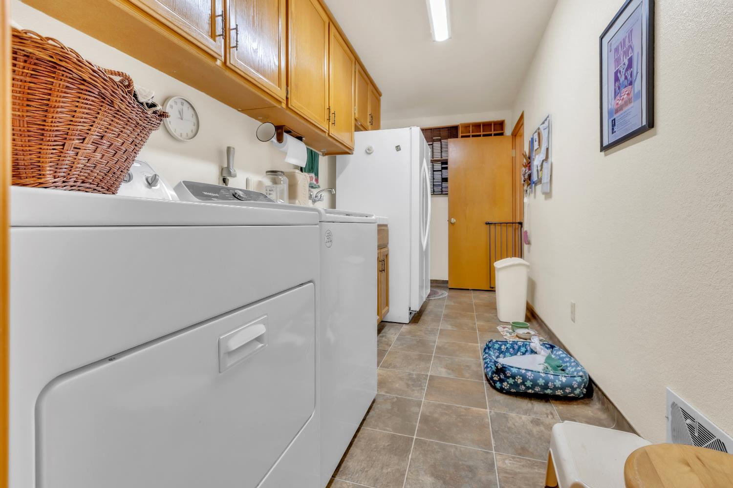 2504 Bridle Path Lane Modesto, CA 95356 - Photo 29 of 37