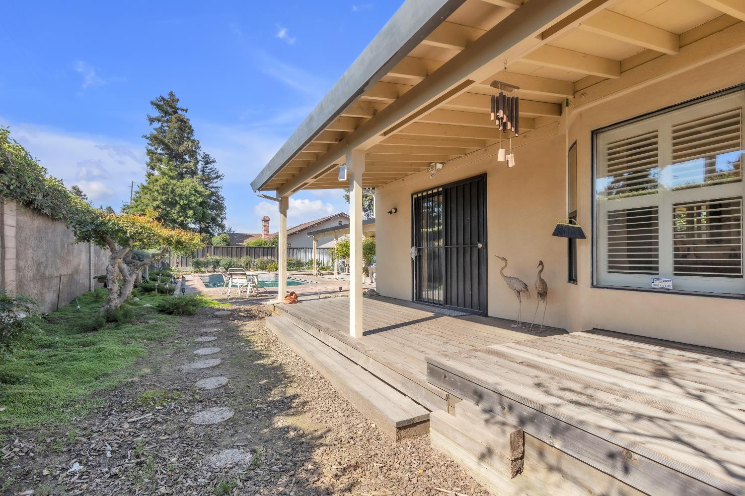 2504 Bridle Path Lane Modesto, CA 95356 - Photo 33 of 37