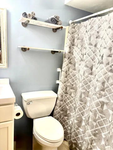 $189,000 | 1086 Millpond Road, Unit C, Valparaiso, IN 46385