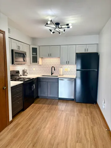 $189,000 | 1086 Millpond Road, Unit C, Valparaiso, IN 46385