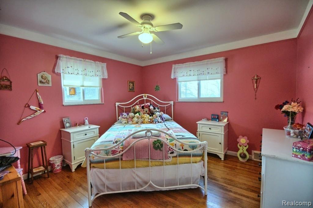 55191 Broughton Road Macomb, MI 48042 - Photo 22 of 30
