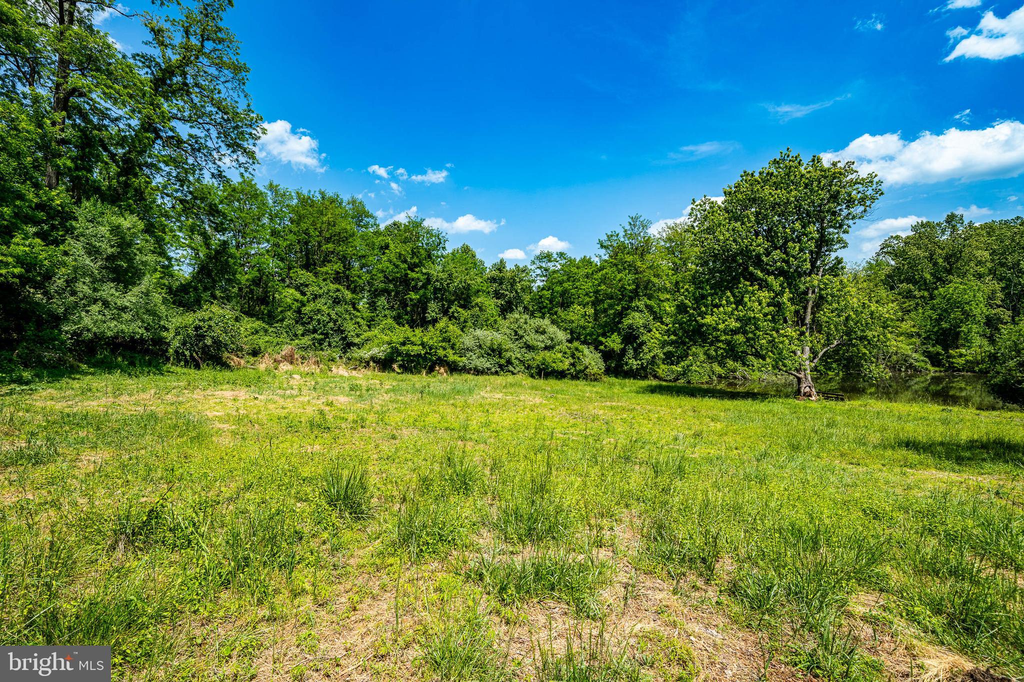 158 Locksley Road Glen Mills, PA 19342 - Photo 8 of 24