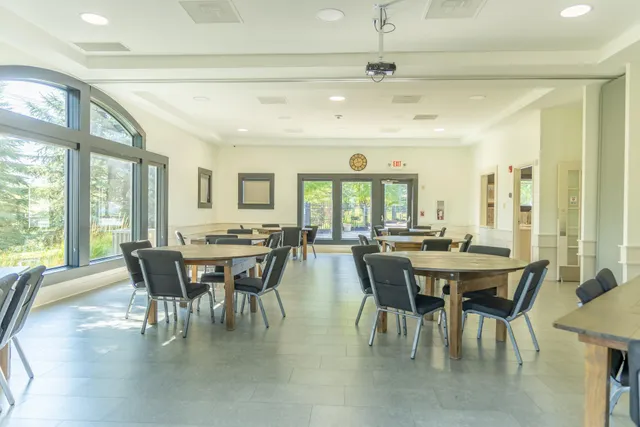 $260,000 | 5105 Fairpoint Drive North, Hugo, MN 55038