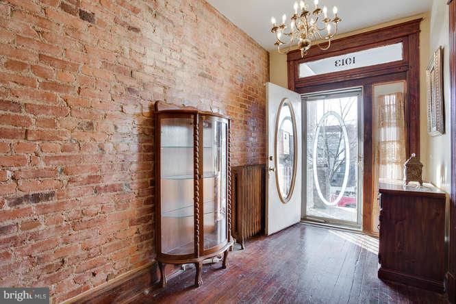 1013 7th Street Northeast Washington, DC 20002 - Photo 3 of 18 Interior (General)
