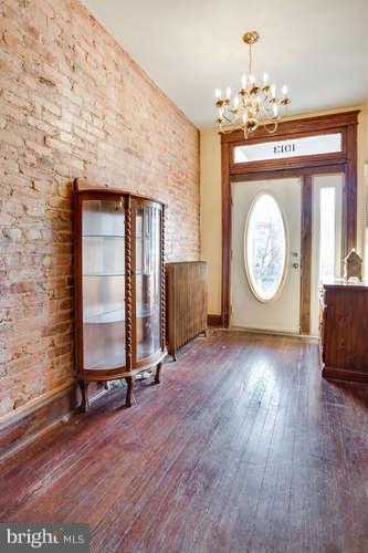 1013 7th Street Northeast Washington, DC 20002 - Photo 4 of 18 Interior (General)