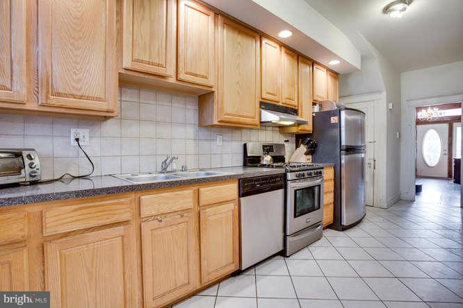 1013 7th Street Northeast Washington, DC 20002 - Photo 7 of 18 Kitchen