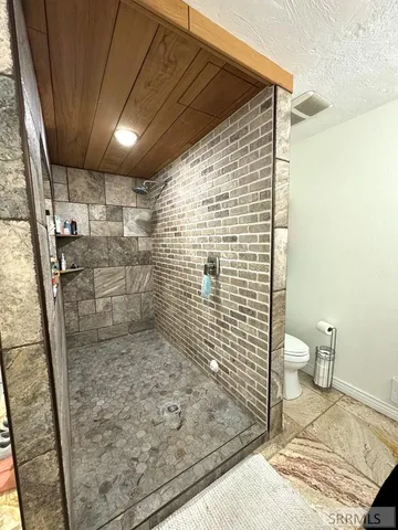 $1,750,000 | 6767 South 46th East, Idaho Falls, ID 83406