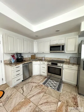 $1,750,000 | 6767 South 46th East, Idaho Falls, ID 83406