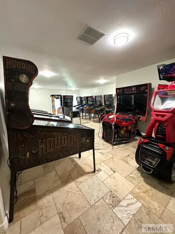 $1,750,000 | 6767 South 46th East, Idaho Falls, ID 83406