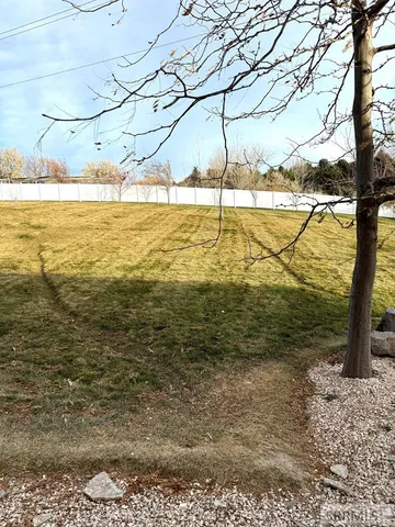 $1,750,000 | 6767 South 46th East, Idaho Falls, ID 83406