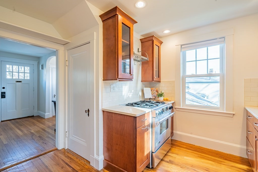 64 Spring Avenue Arlington, MA 02476 - Photo 16 of 42