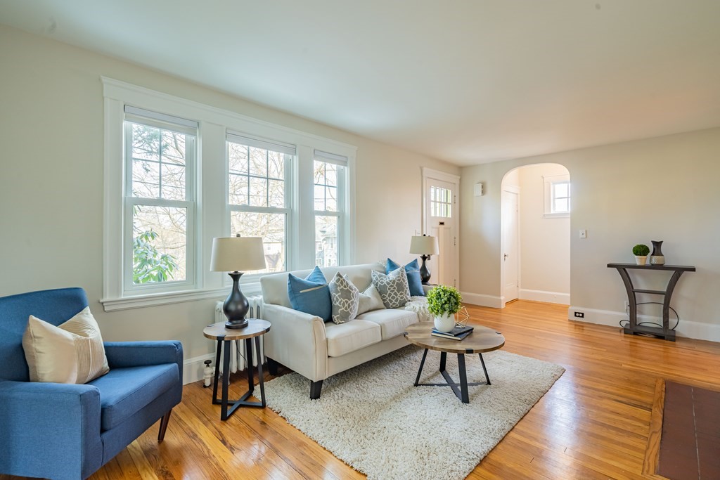 64 Spring Avenue Arlington, MA 02476 - Photo 7 of 42