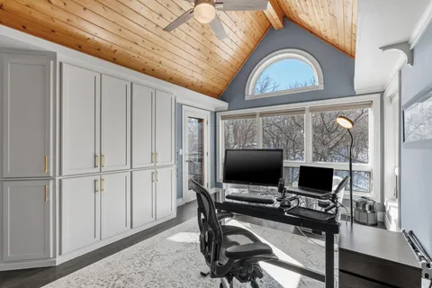 $990,000 | 2801 Woods Trail North, Burnsville, MN 55306