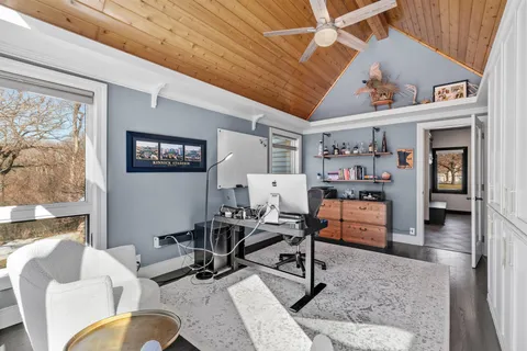 $990,000 | 2801 Woods Trail North, Burnsville, MN 55306