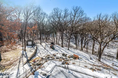 $990,000 | 2801 Woods Trail North, Burnsville, MN 55306