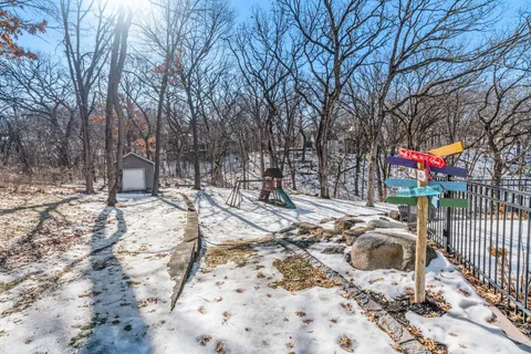 $990,000 | 2801 Woods Trail North, Burnsville, MN 55306