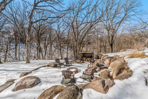 $990,000 | 2801 Woods Trail North, Burnsville, MN 55306