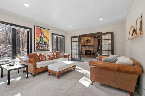 $990,000 | 2801 Woods Trail North, Burnsville, MN 55306