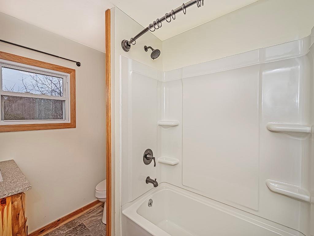 1566 Dime Road Vandergrift, PA 15690 - Photo 19 of 35