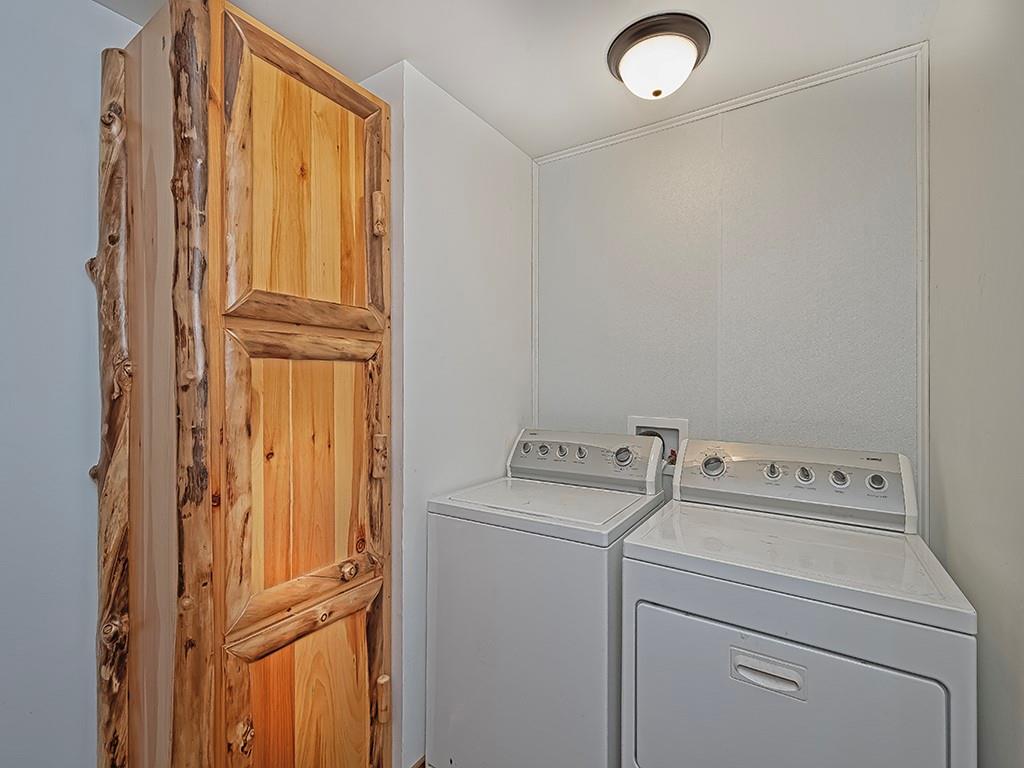 1566 Dime Road Vandergrift, PA 15690 - Photo 23 of 35