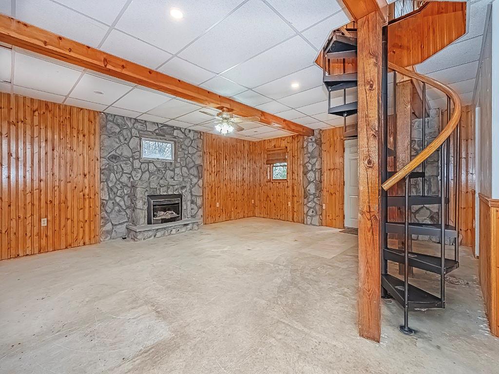 1566 Dime Road Vandergrift, PA 15690 - Photo 25 of 35