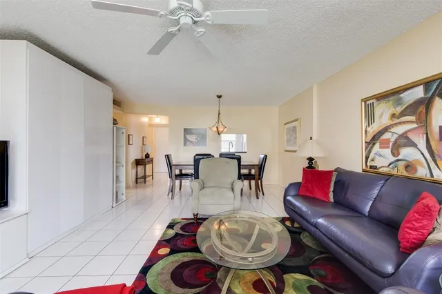 $259,000 | 190 Southeast 5th Avenue, Unit 108, Dania Beach, FL 33004