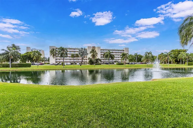 $259,000 | 190 Southeast 5th Avenue, Unit 108, Dania Beach, FL 33004