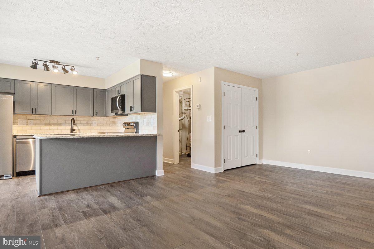 6101 Springwater Place, Unit 1203 Frederick, MD 21701 - Photo 8 of 36