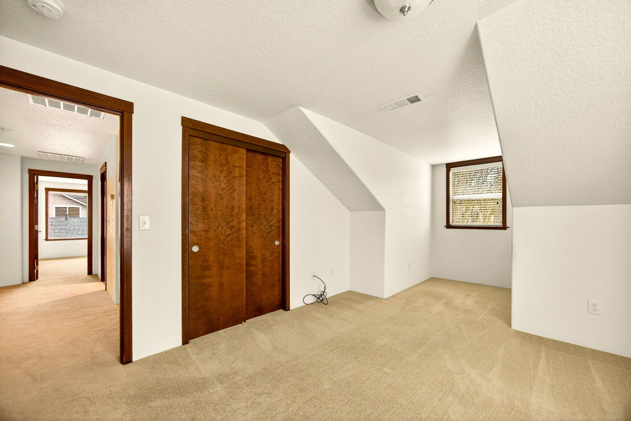 150 Graham Way Talent, OR 97540 - Photo 38 of 45 ApxGW00044