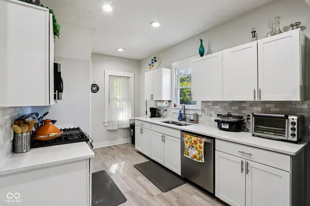 $278,000 | 3216 Broadway Street, Indianapolis, IN 46205