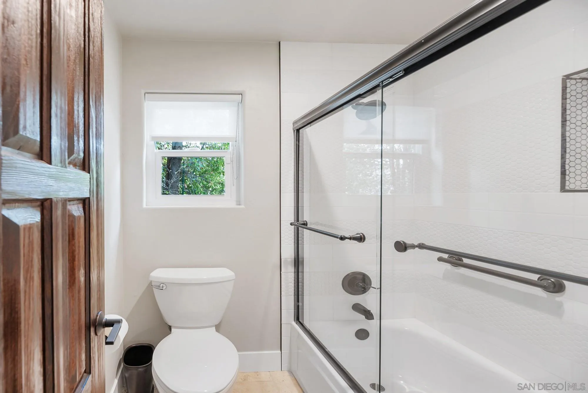 15484 Markar Road Poway, CA 92064 - Photo 43 of 75 a bathroom with a toilet and a shower