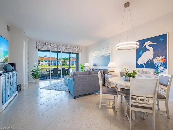 $439,900 | 3049 Driftwood Way, Unit 3803, Naples, FL 34109