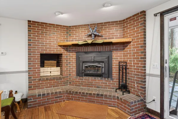 $650,000 | 7 Brookside Drive, Falmouth, ME 04105