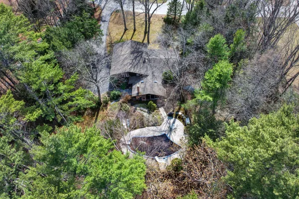 $650,000 | 7 Brookside Drive, Falmouth, ME 04105