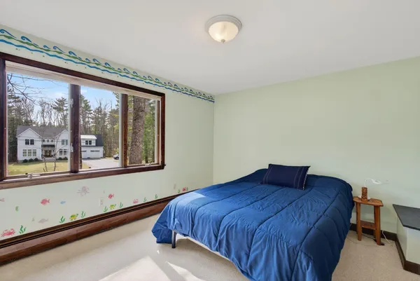 $650,000 | 7 Brookside Drive, Falmouth, ME 04105