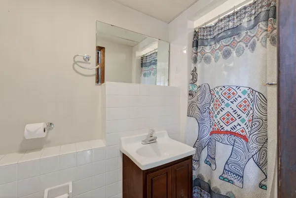$650,000 | 7 Brookside Drive, Falmouth, ME 04105