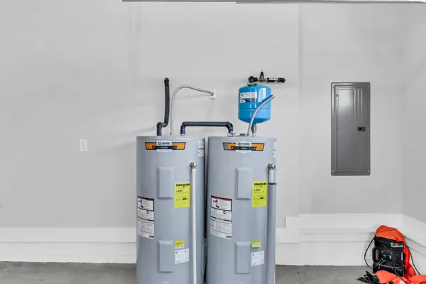 $507,500 | 443 Spiderwort Drive, Clarksville, TN 37043