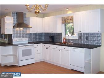 1479 North River Road Yardley, PA 19067 - Photo 6 of 12 Kitchen