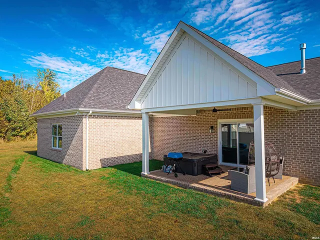$3,100 | 3593 Sand Drive, Newburgh, IN 47630