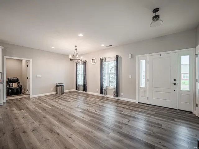 $3,100 | 3593 Sand Drive, Newburgh, IN 47630